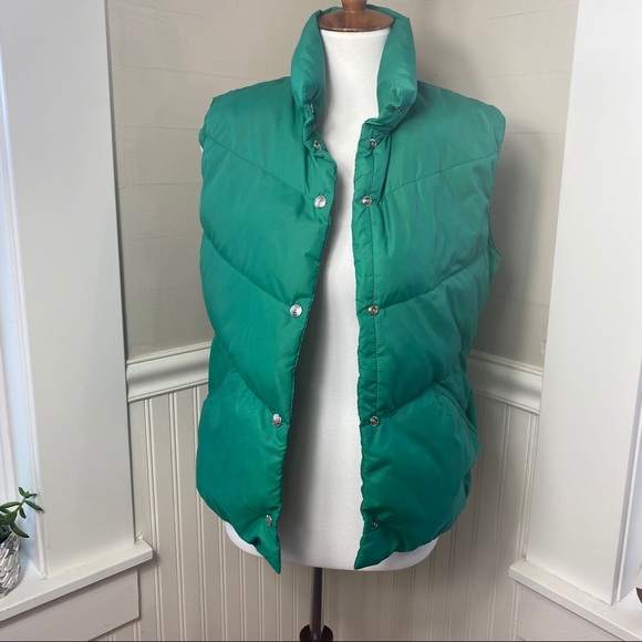 REI Jackets & Blazers - Vintage REI Puffer Vest - Green - EUC